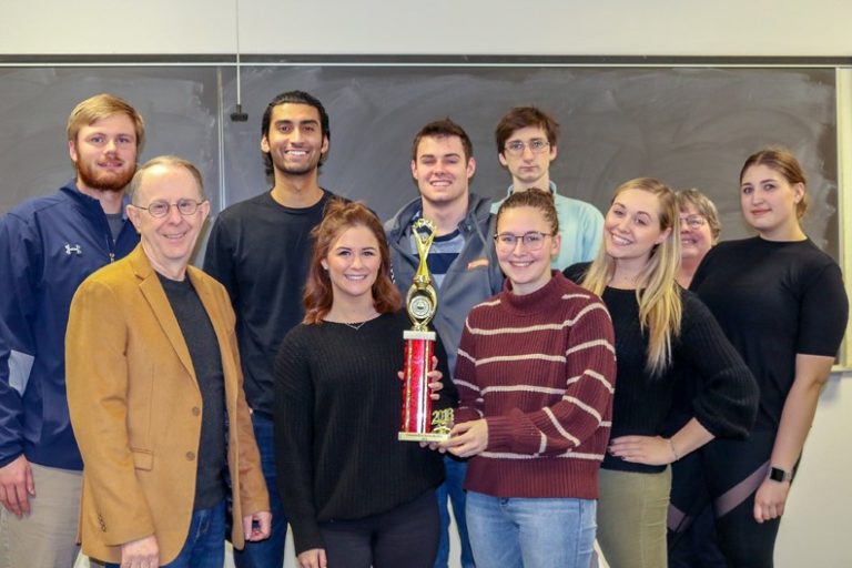 Mock Trial Team Heads to Nationals on March 23 Elmhurst University