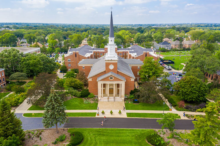 New COVID Relief Grant to Aid Returning Students | Elmhurst University