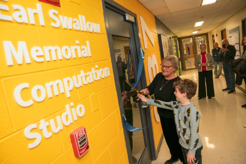 Earl Swallow Computation Studio
